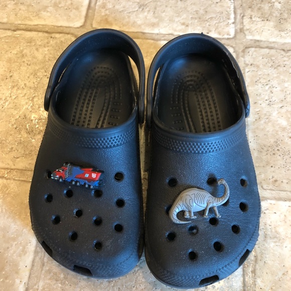 crocs size 10